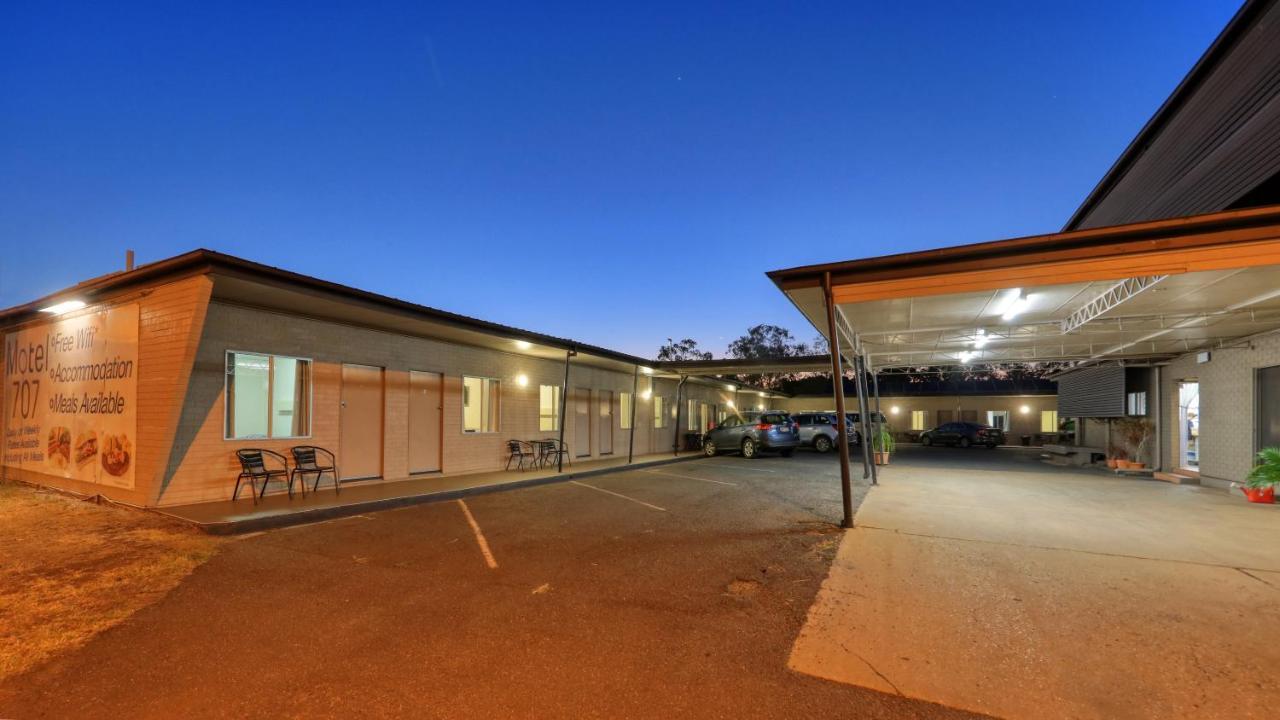אמרלד Motel 707 מראה חיצוני תמונה