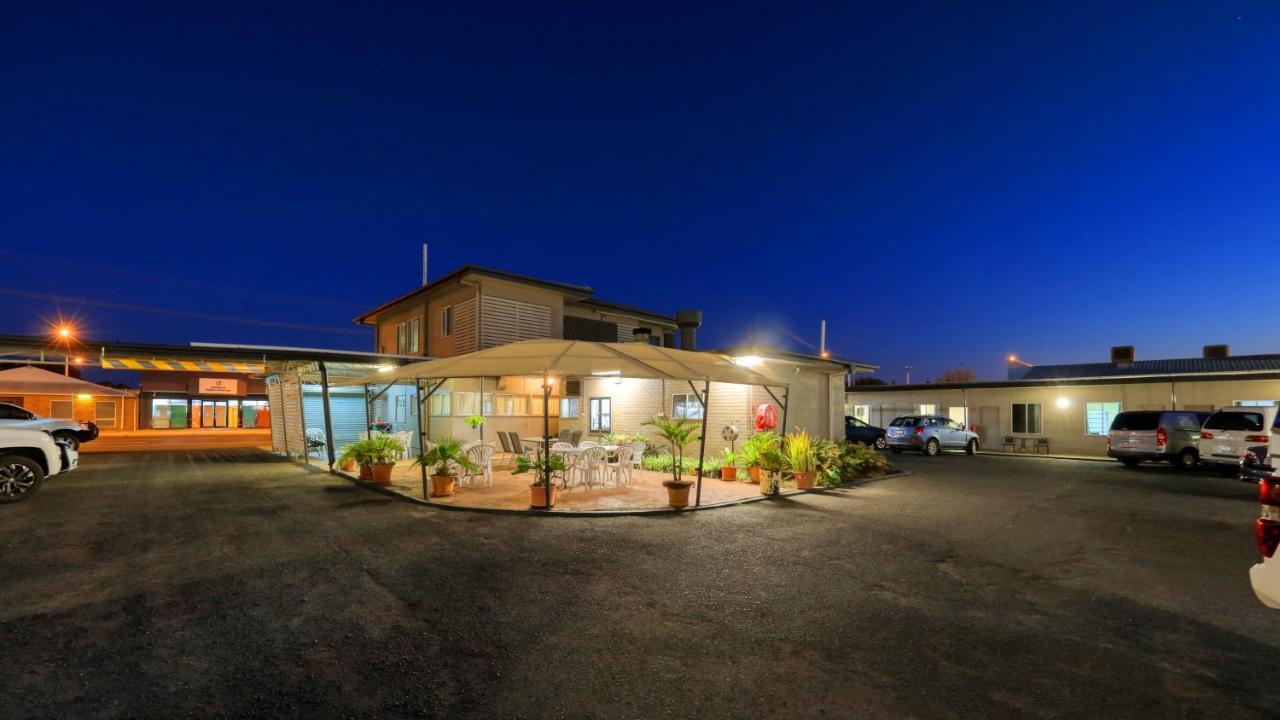 אמרלד Motel 707 מראה חיצוני תמונה