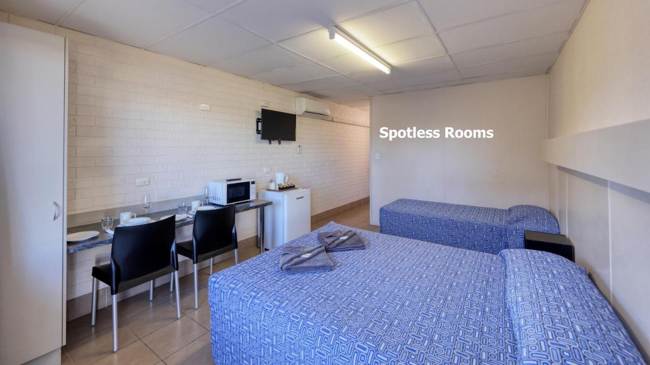 אמרלד Motel 707 מראה חיצוני תמונה